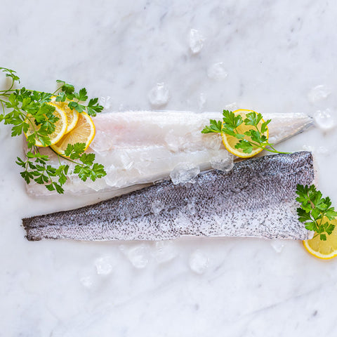 Freshly frozen line-caught hake fillet (2 x 200g)